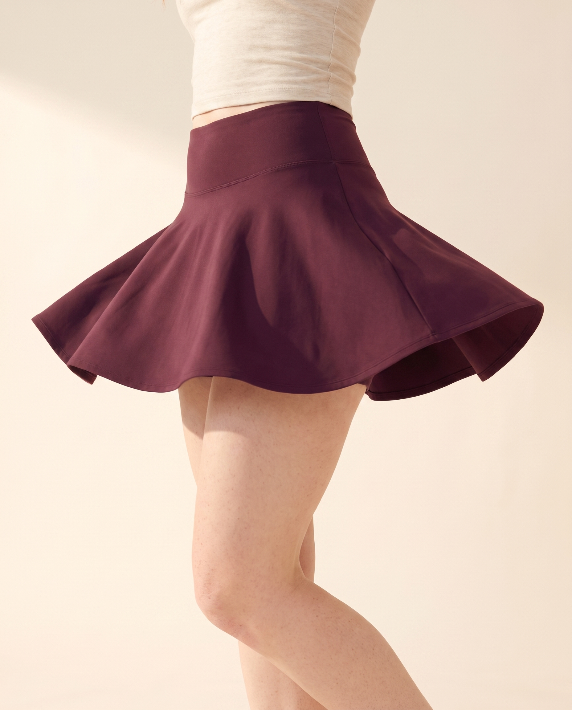 Plum Wine No-Rub Skort - flare detail